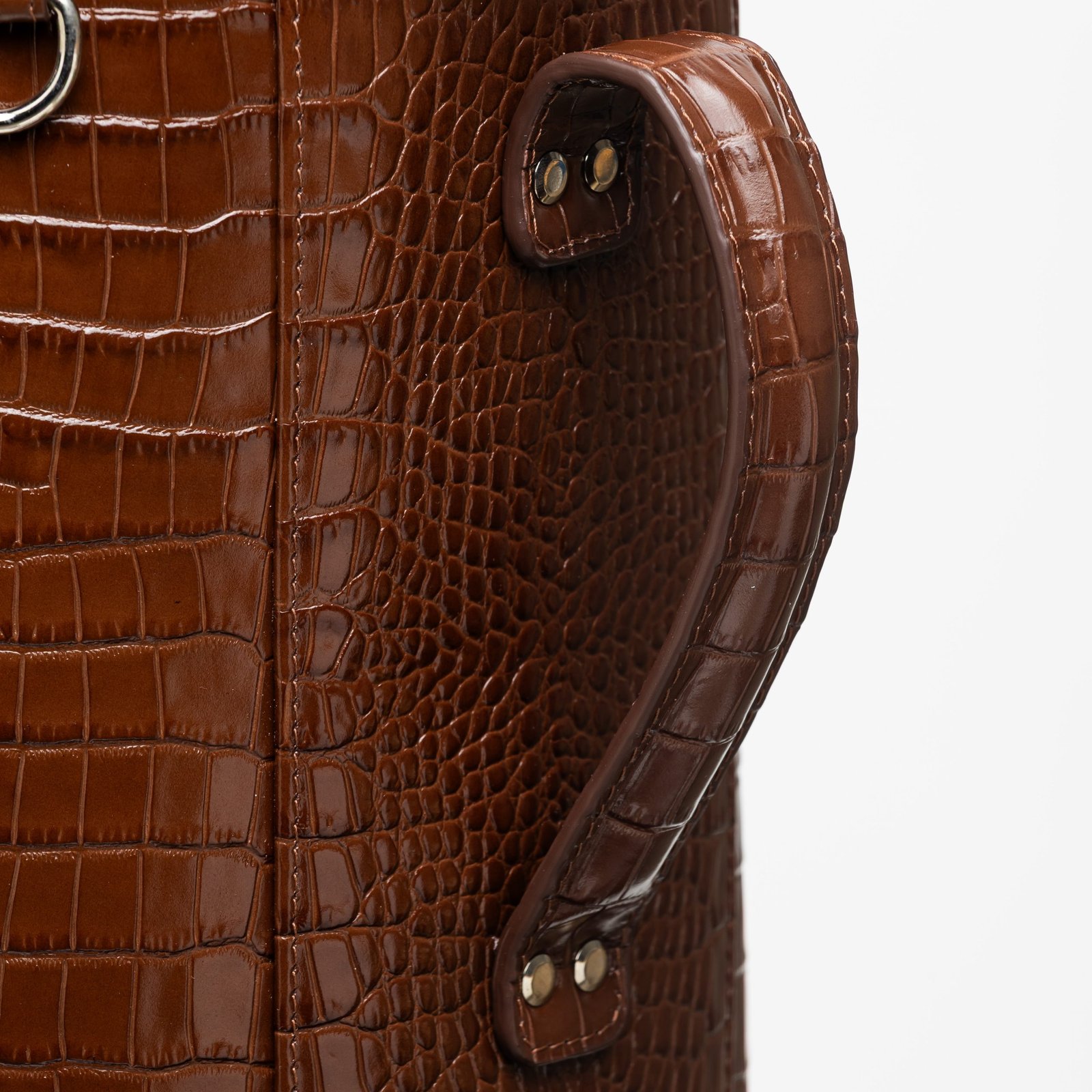 Imagen de Leather golf bag coco brown 10 scaled 1.jpg