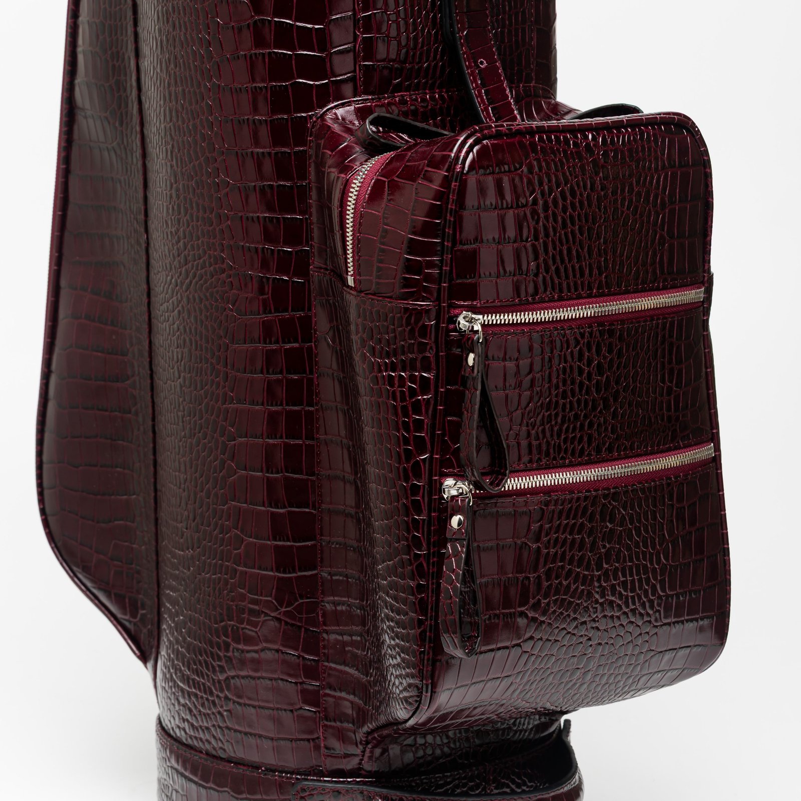 Imagen de Leather golf bag coco cherry 11 scaled 1.jpg